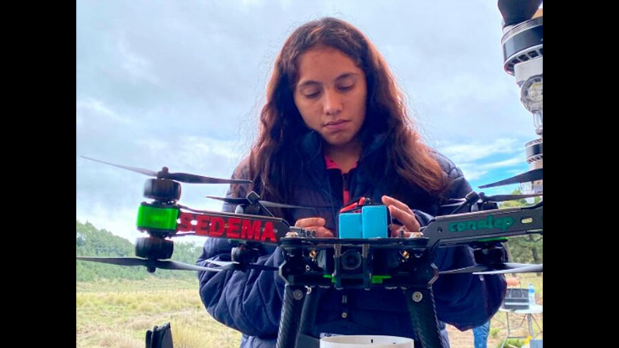 Tecnología hecha en México: Drones que limpian y rescatan