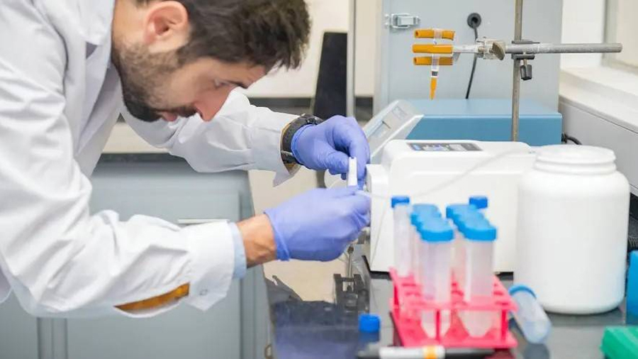 Cuatro científicos argentinos pasaron del laboratorio a crear startups innovadoras