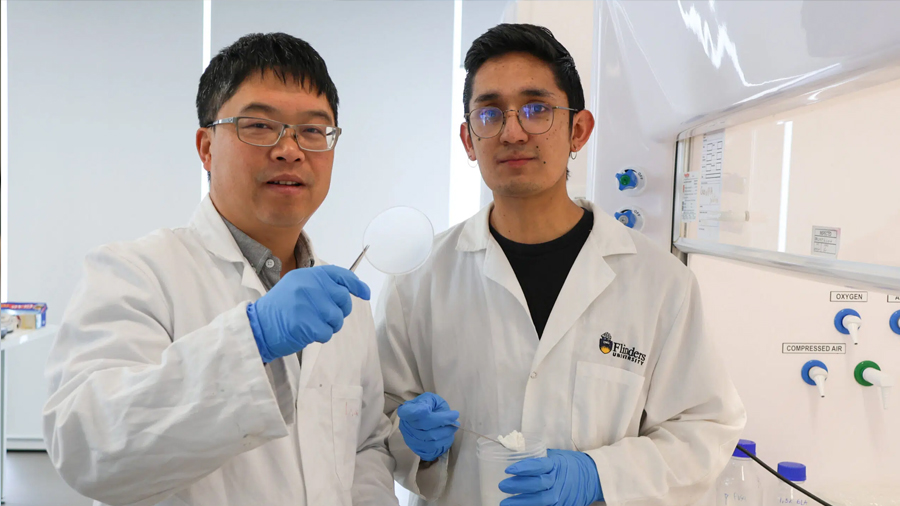 Investigadores de Australia crean un plástico biodegradable con proteínas de leche que se descompone en 13 semanas